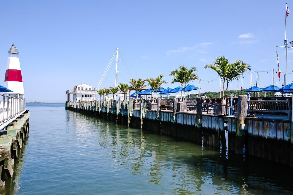 Danfords Hotel & Marina Πορτ Τζέφερσον Εξωτερικό φωτογραφία